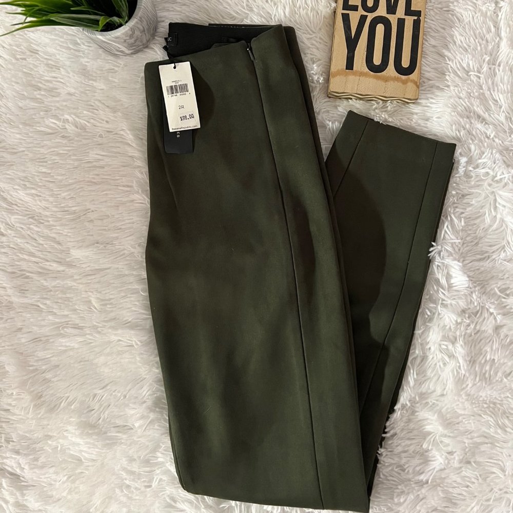 Banana Republic Devon Faux Suede Pants/Leggings